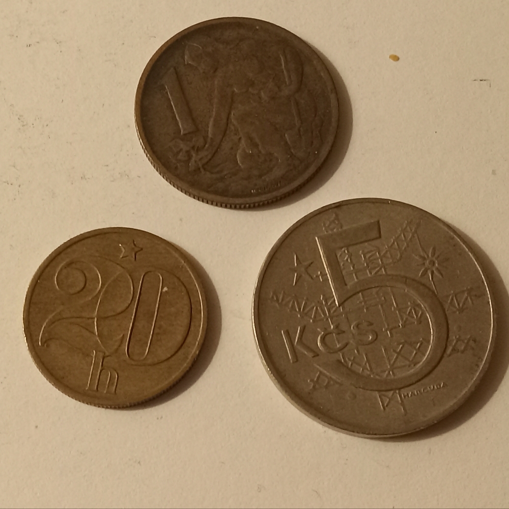 Czechoslovakia Coin Set - Picture 4 of 7